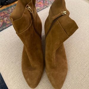 Never Worn Nine West Brown Suede Ankle Boots 9.5